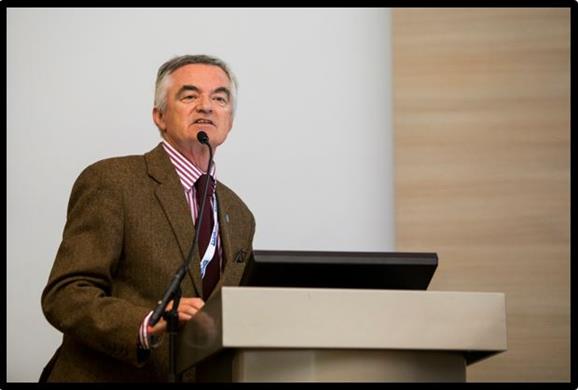 In memoriam Dr. Kautzky László