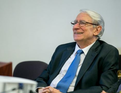 Dr. Madácsy László
